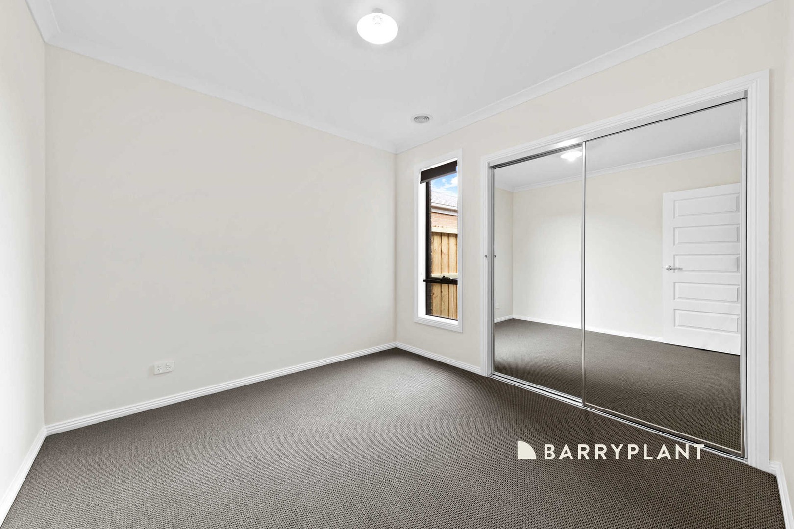34 Ironstone Street, Cranbourne East, VIC 3977, Cranbourne East - Thumbnail 8