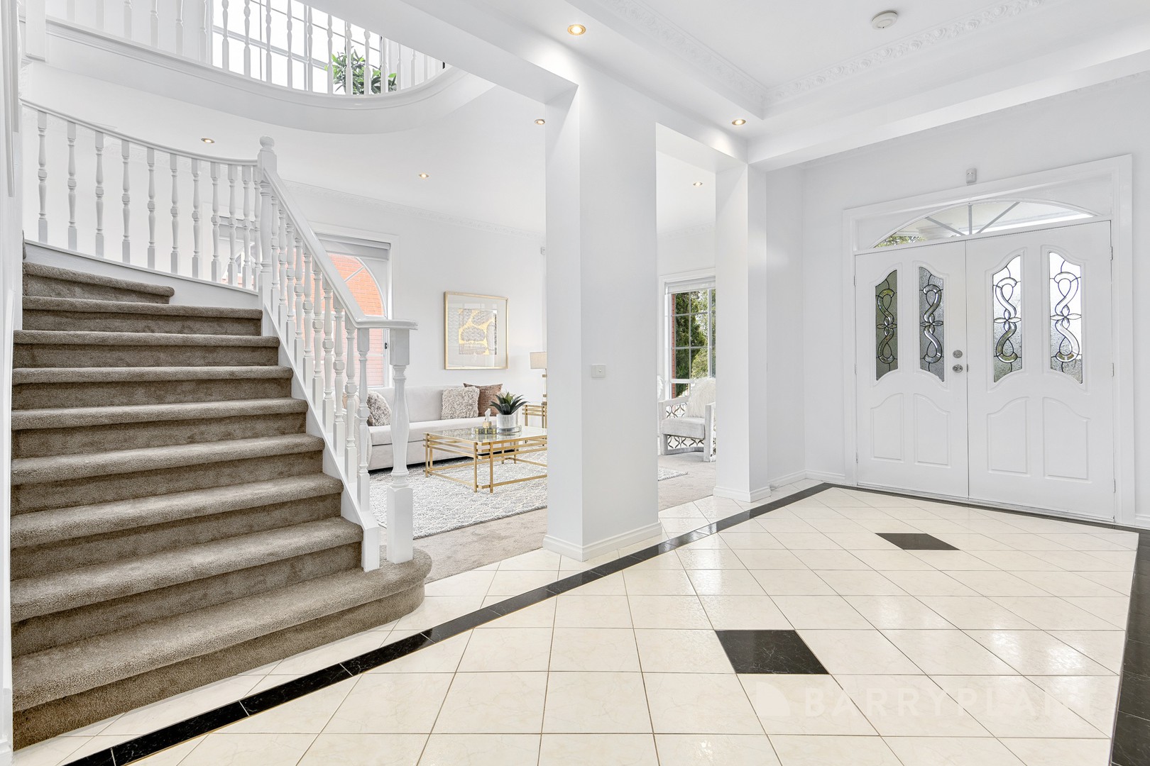 34 Ling Drive, Rowville, VIC 3178 - Thumbnail 2 - 08/09/2025