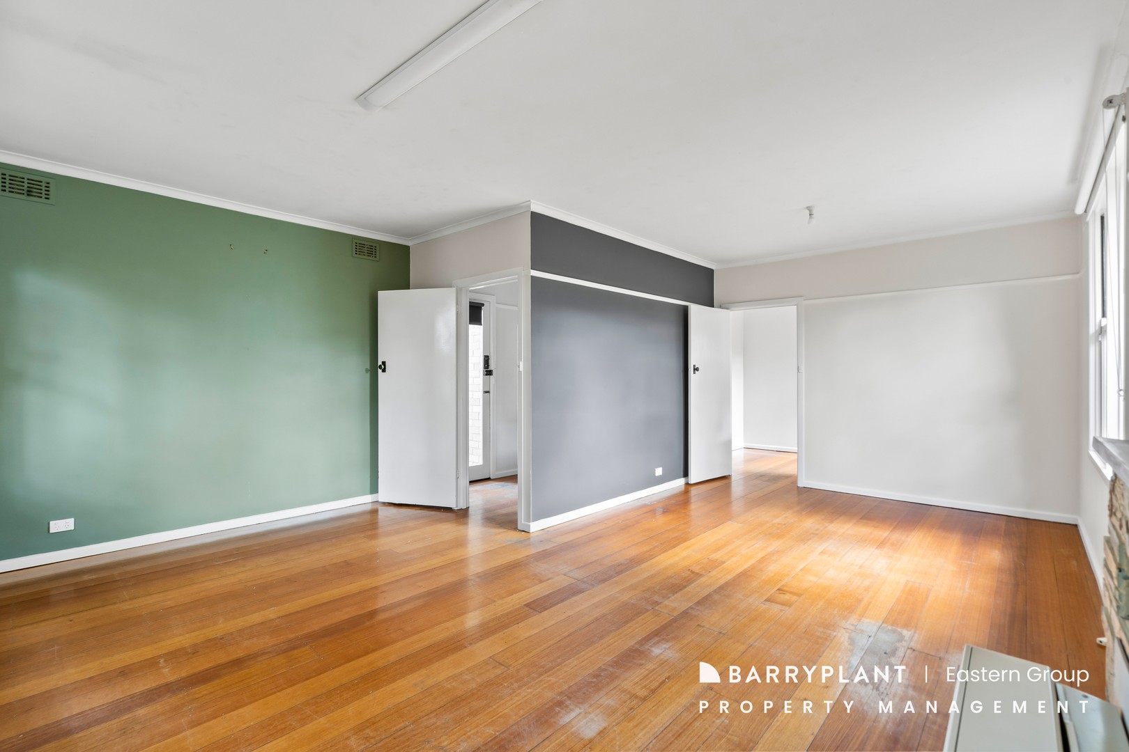 34 Longbrae Court, Forest Hill, VIC 3131 - Thumbnail 2 - 15/05/2026