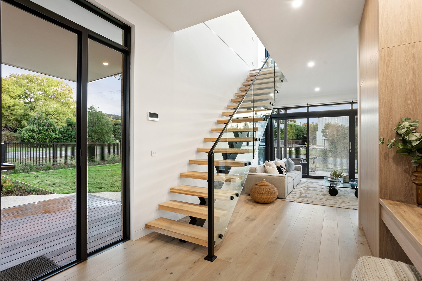 34 Macedon Avenue, Dromana, VIC 3936, Dromana - Thumbnail 2