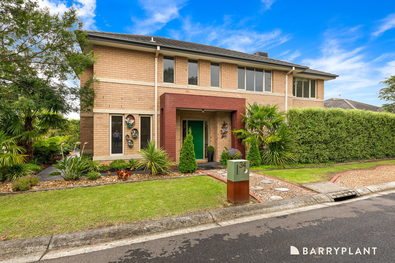 34 Macquarie Circuit, Pakenham, VIC 3810, Pakenham - Thumbnail 2