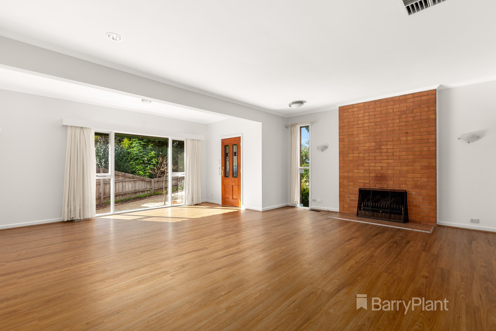 34 Malcolm Street, Blackburn, VIC 3130, Blackburn - Thumbnail 3