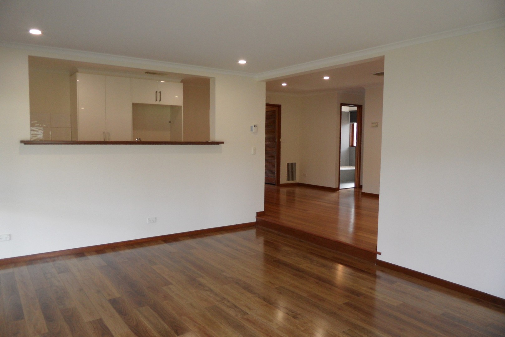 34 Medora Avenue, Bundoora, VIC 3083, Bundoora - Thumbnail 5