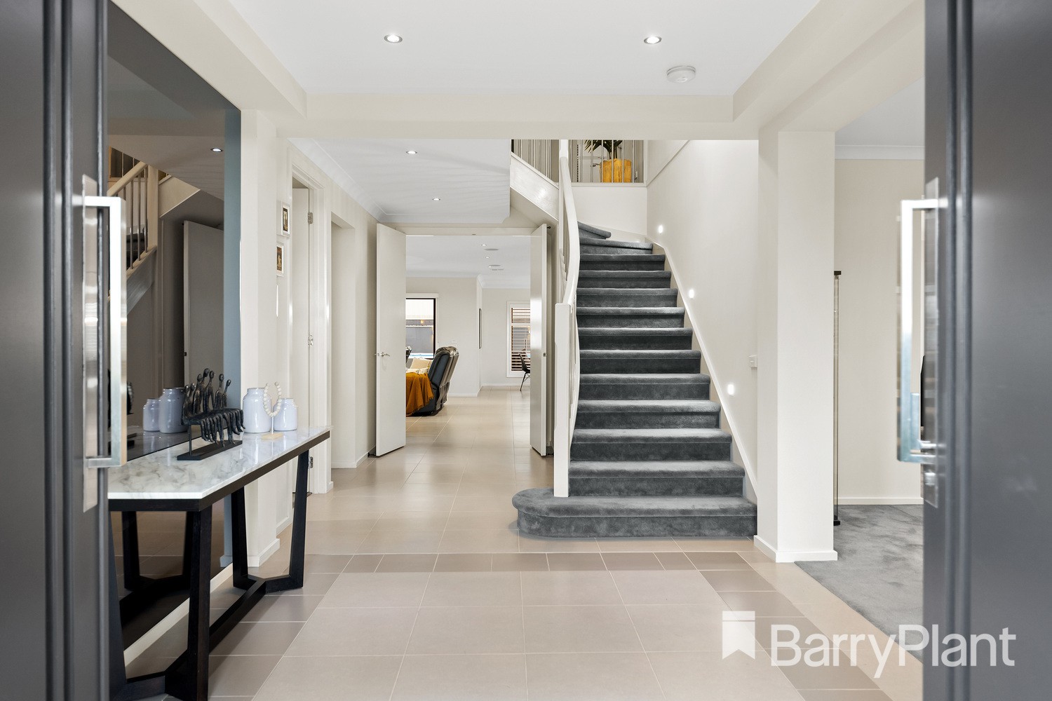 34 Melliodora Crescent, Greensborough, VIC 3088, Greensborough - Thumbnail 2
