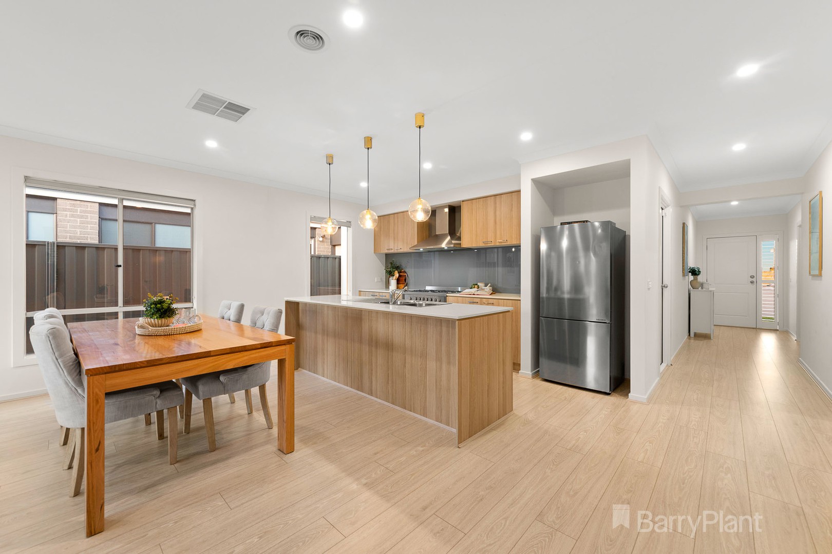 34 Melodie Drive, Officer, VIC 3809, Officer - Thumbnail 2