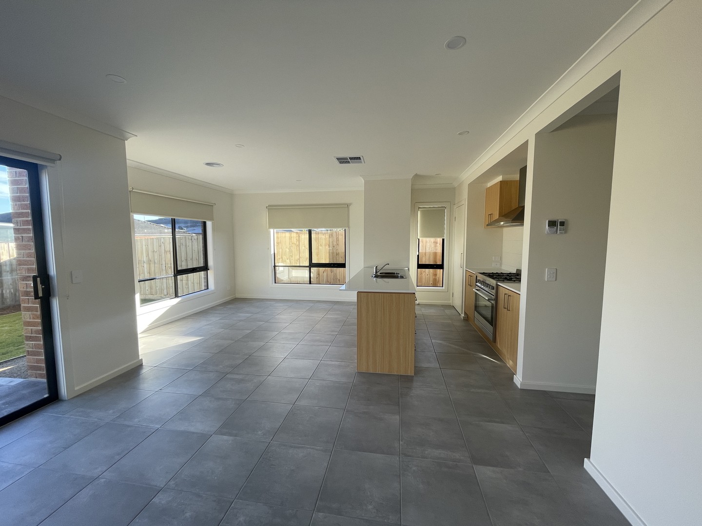 34 Millau Street, Wallan, VIC 3756, Wallan - Thumbnail 3