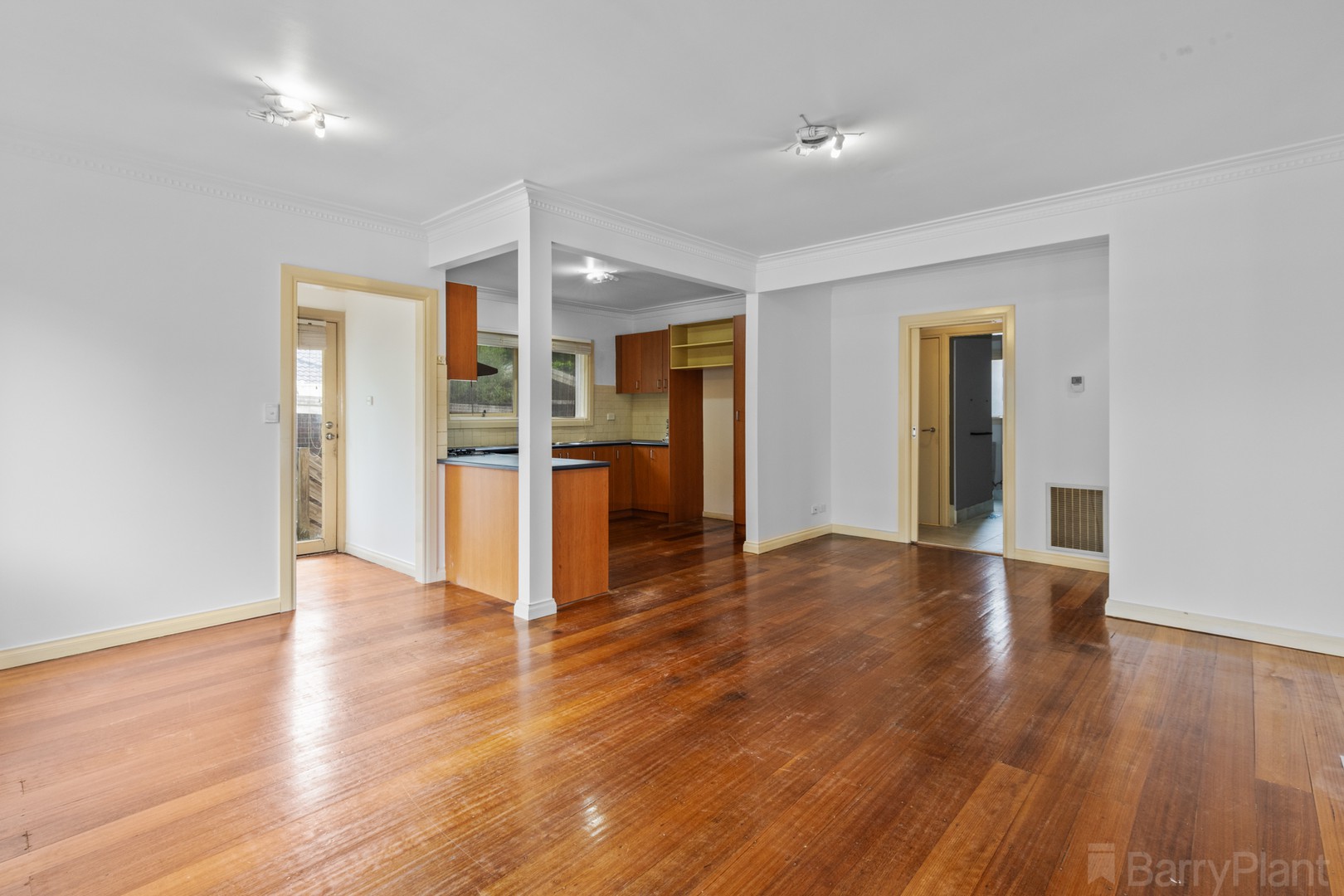 34 Nymph Street, Mitcham, VIC 3132, Mitcham - Thumbnail 2