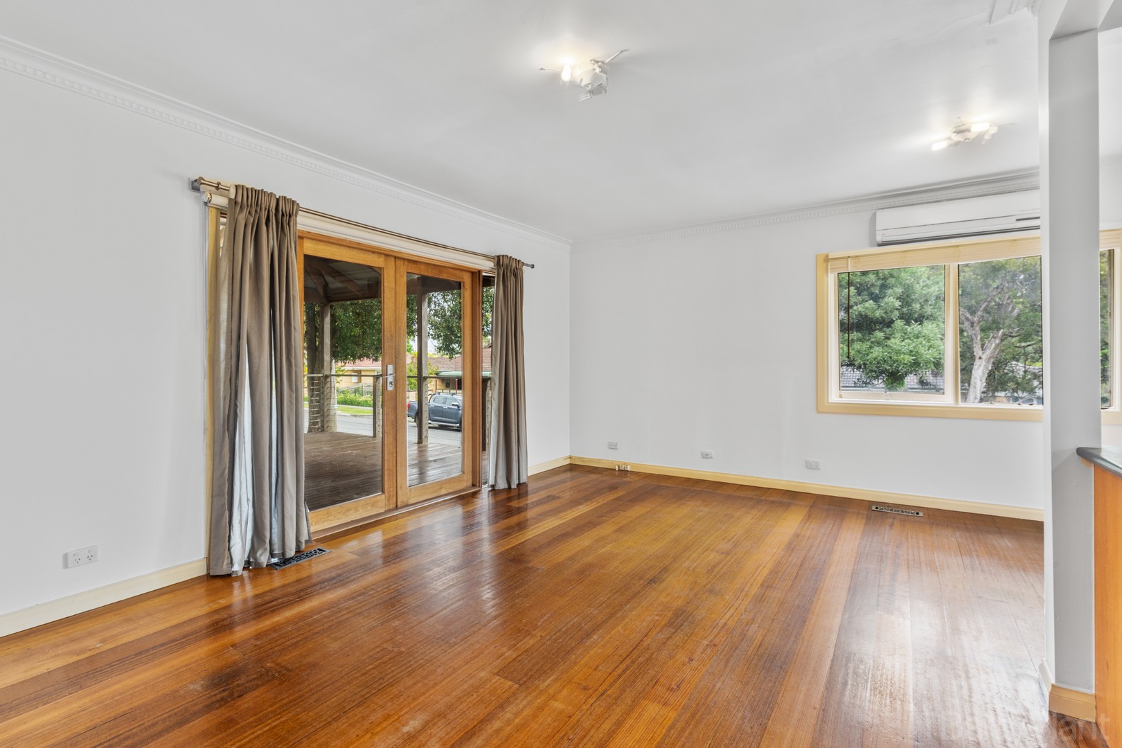 34 Nymph Street, Mitcham, VIC 3132, Mitcham - Thumbnail 3