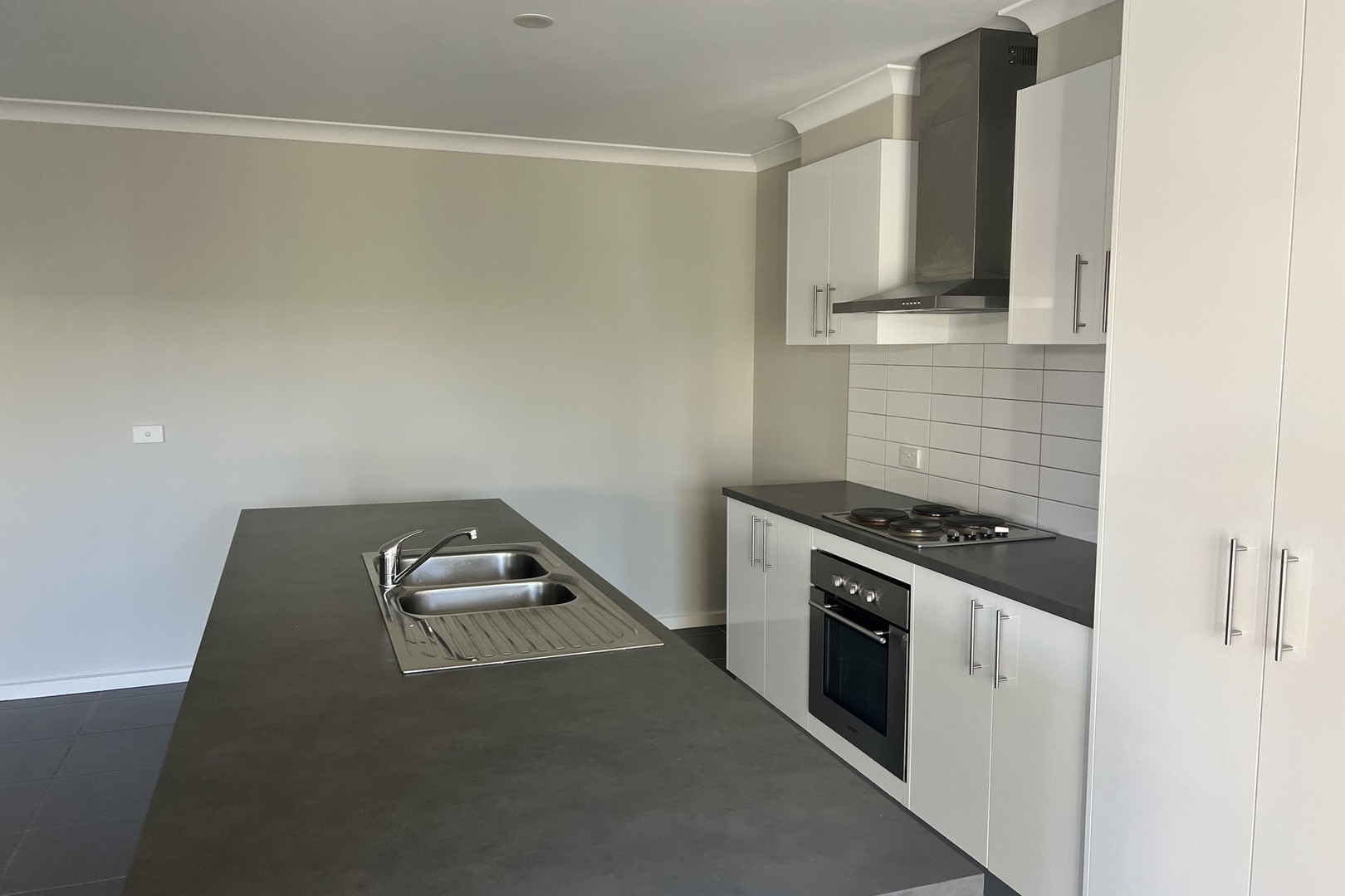 34 Ontario Park Drive, Mildura, VIC 3500 - Thumbnail 2 - 10/04/2026