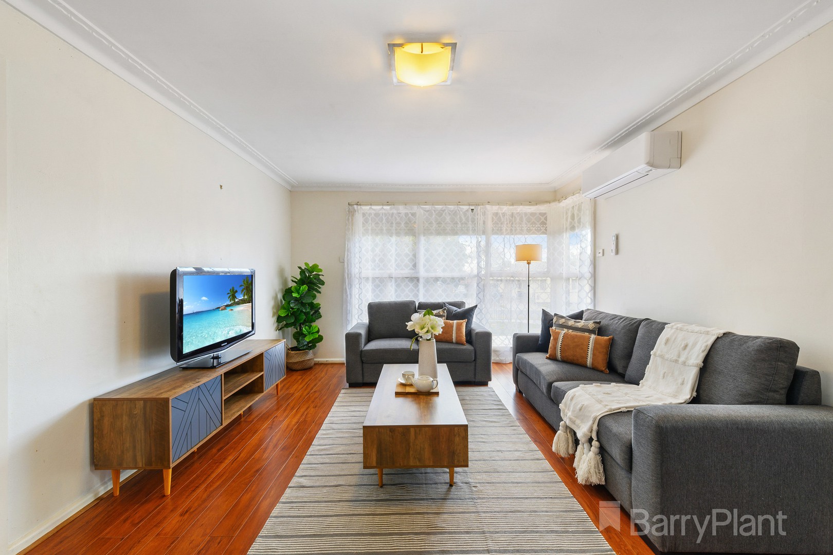 34 Penguin Street, Melton, VIC 3337, Melton - Thumbnail 2