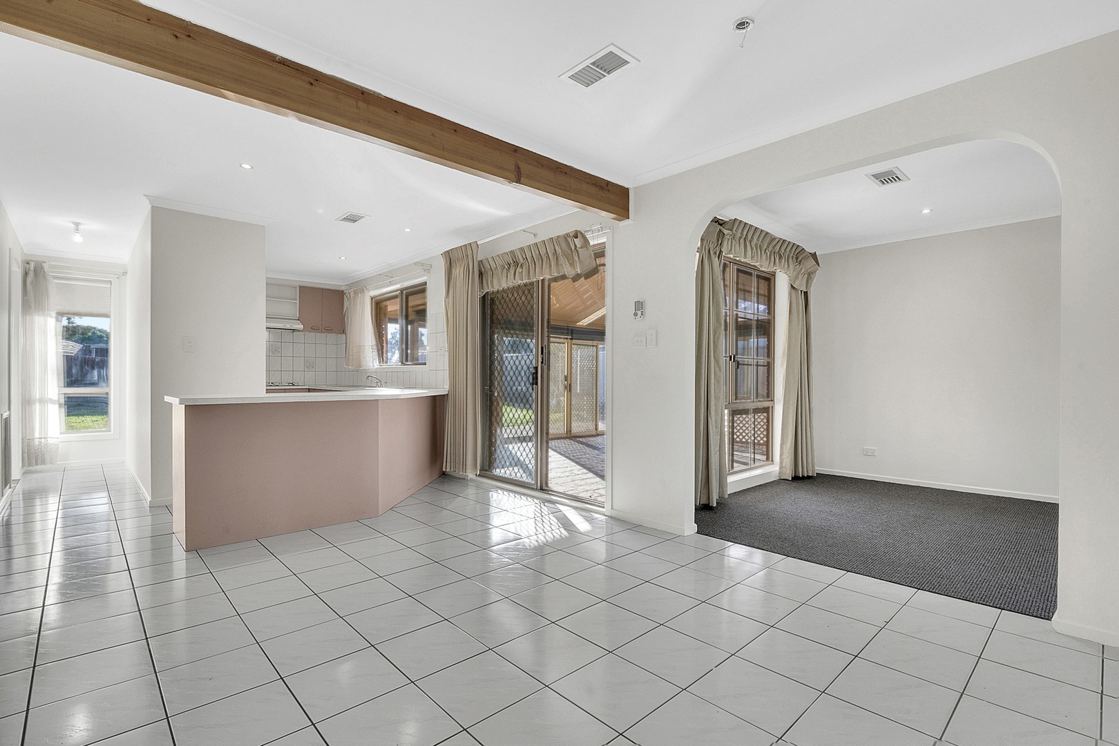 34 Princetown Avenue, Craigieburn, VIC 3064, Craigieburn - Thumbnail 5