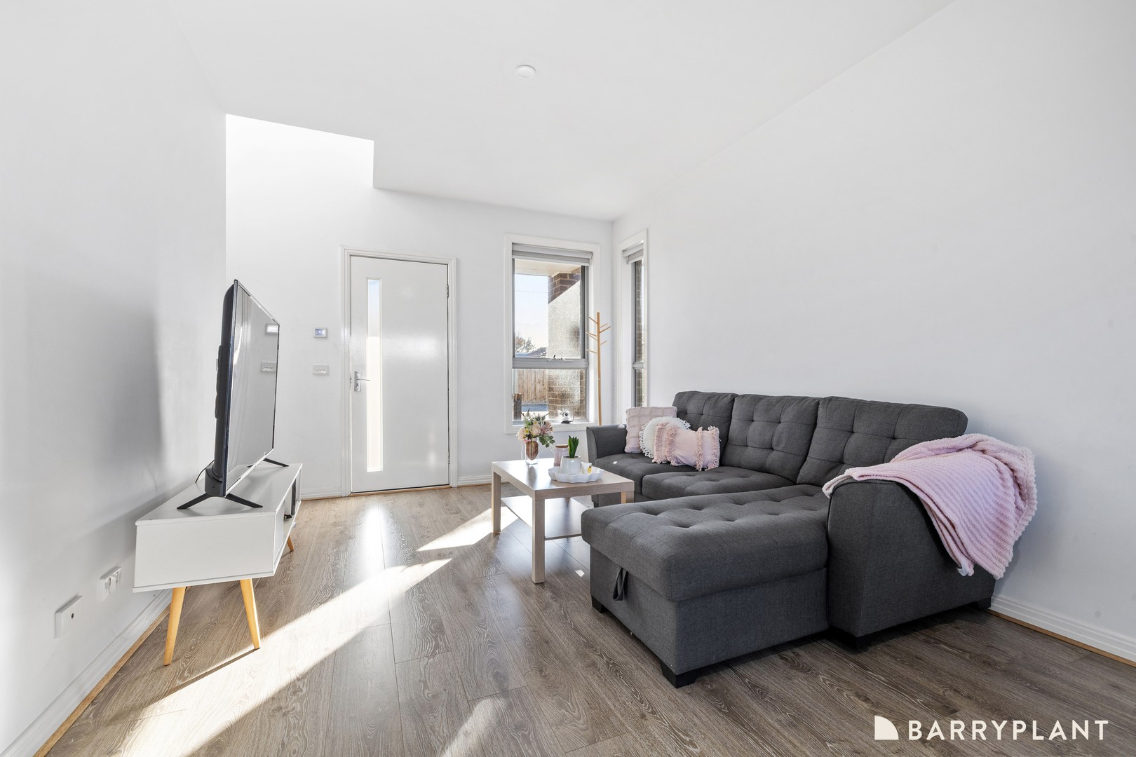 34 Romsey Avenue, Sunshine North, VIC 3020, Sunshine North - Thumbnail 5