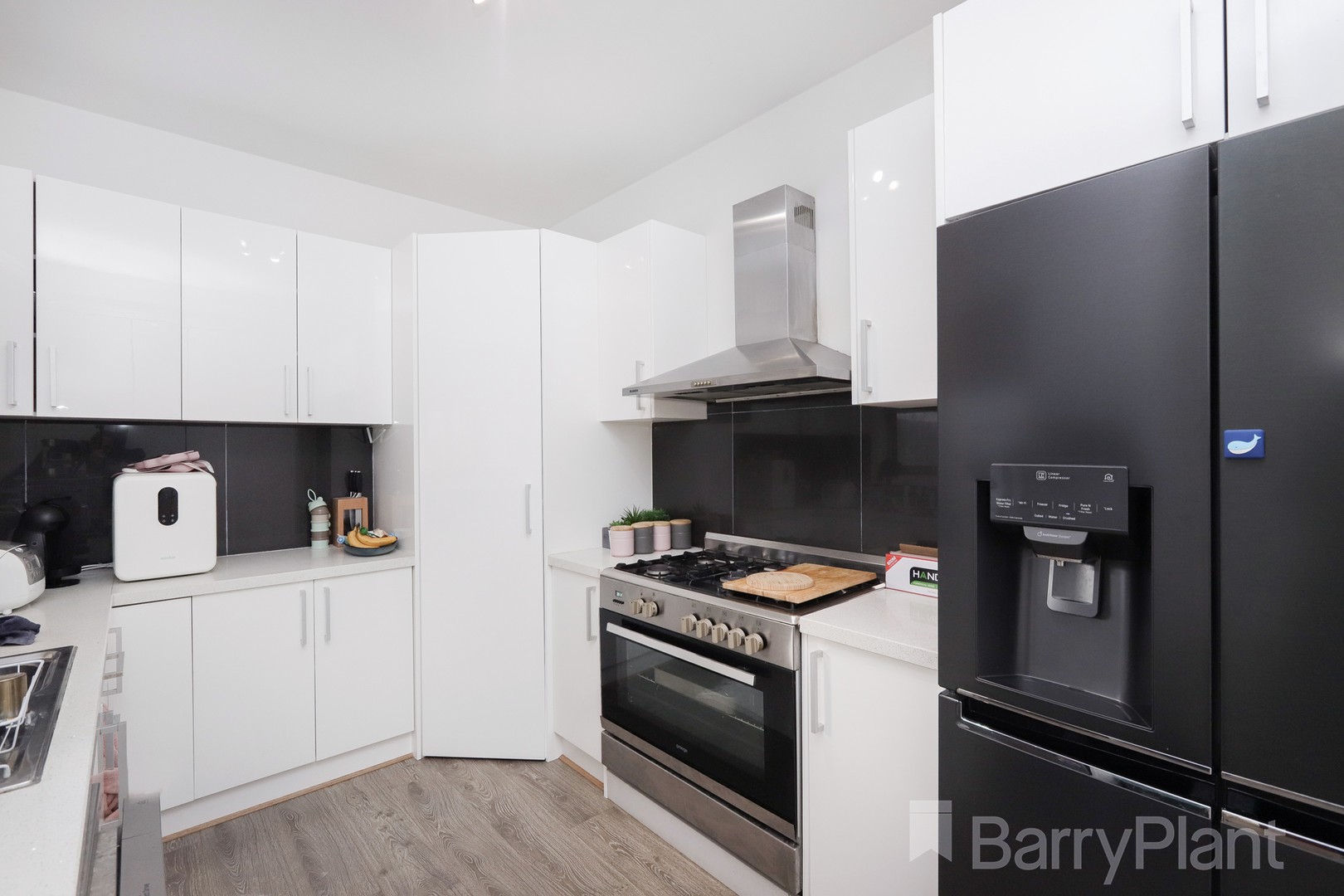 34 Romsey Avenue, Sunshine North, VIC 3020, Sunshine North - Thumbnail 4