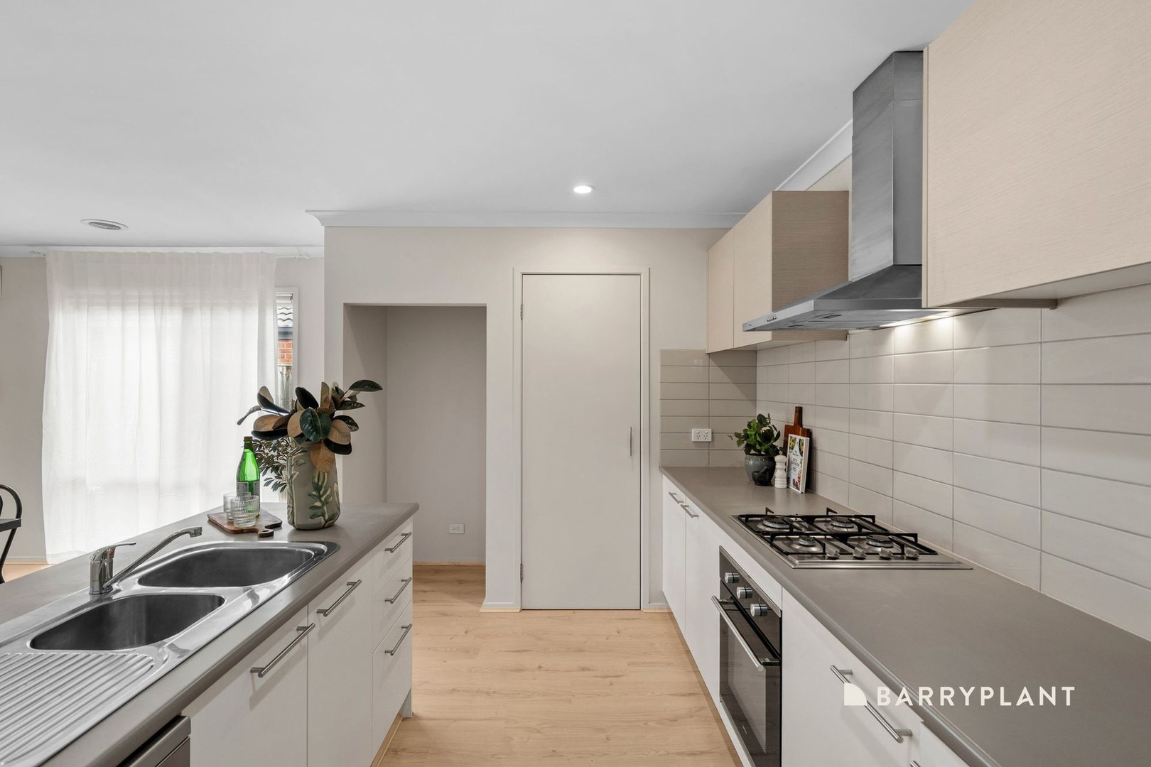 34 San Sisto Green, Mernda, VIC 3754 - Thumbnail 2 - 12/08/2026