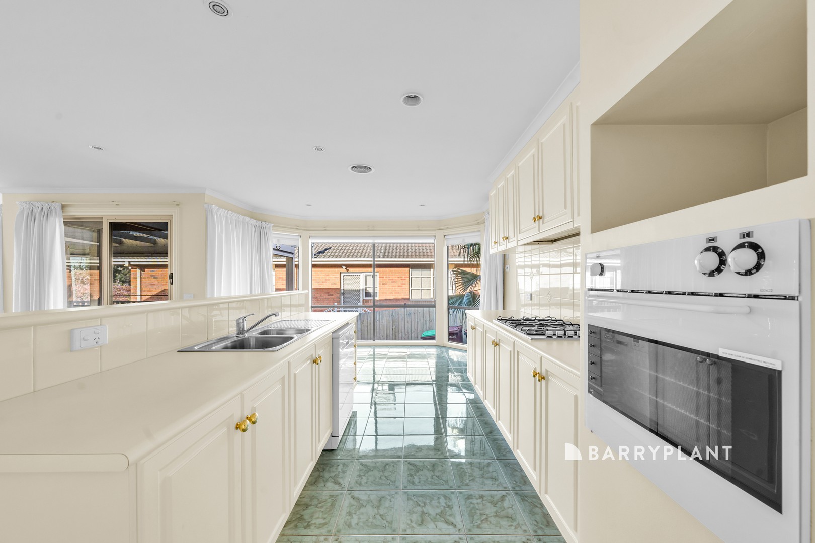 34 Shinners Avenue, Berwick, VIC 3806, Berwick - Thumbnail 5