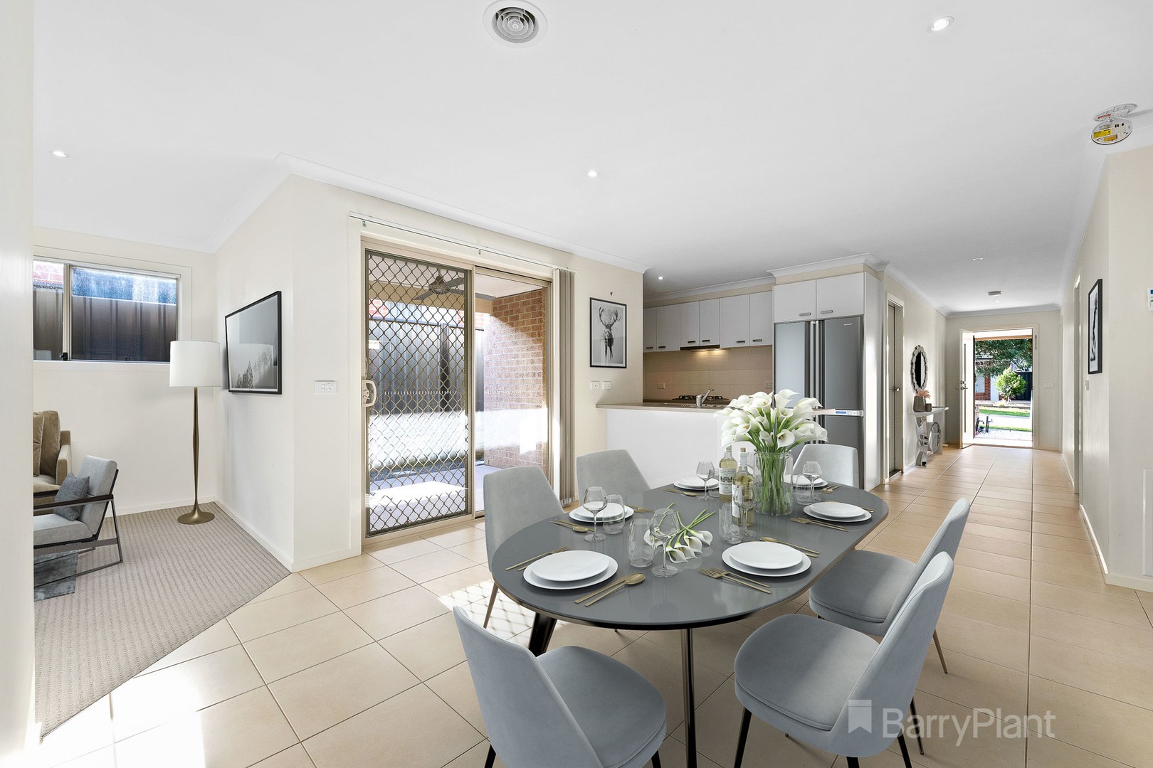 34 Sienna Way, Pakenham, VIC 3810, Pakenham - Thumbnail 3