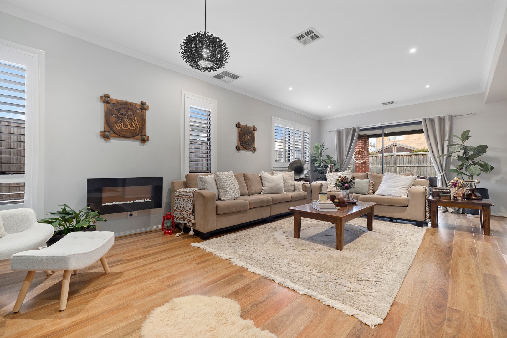 34 Statesman Way, Point Cook, VIC 3030, Point Cook - Thumbnail 3