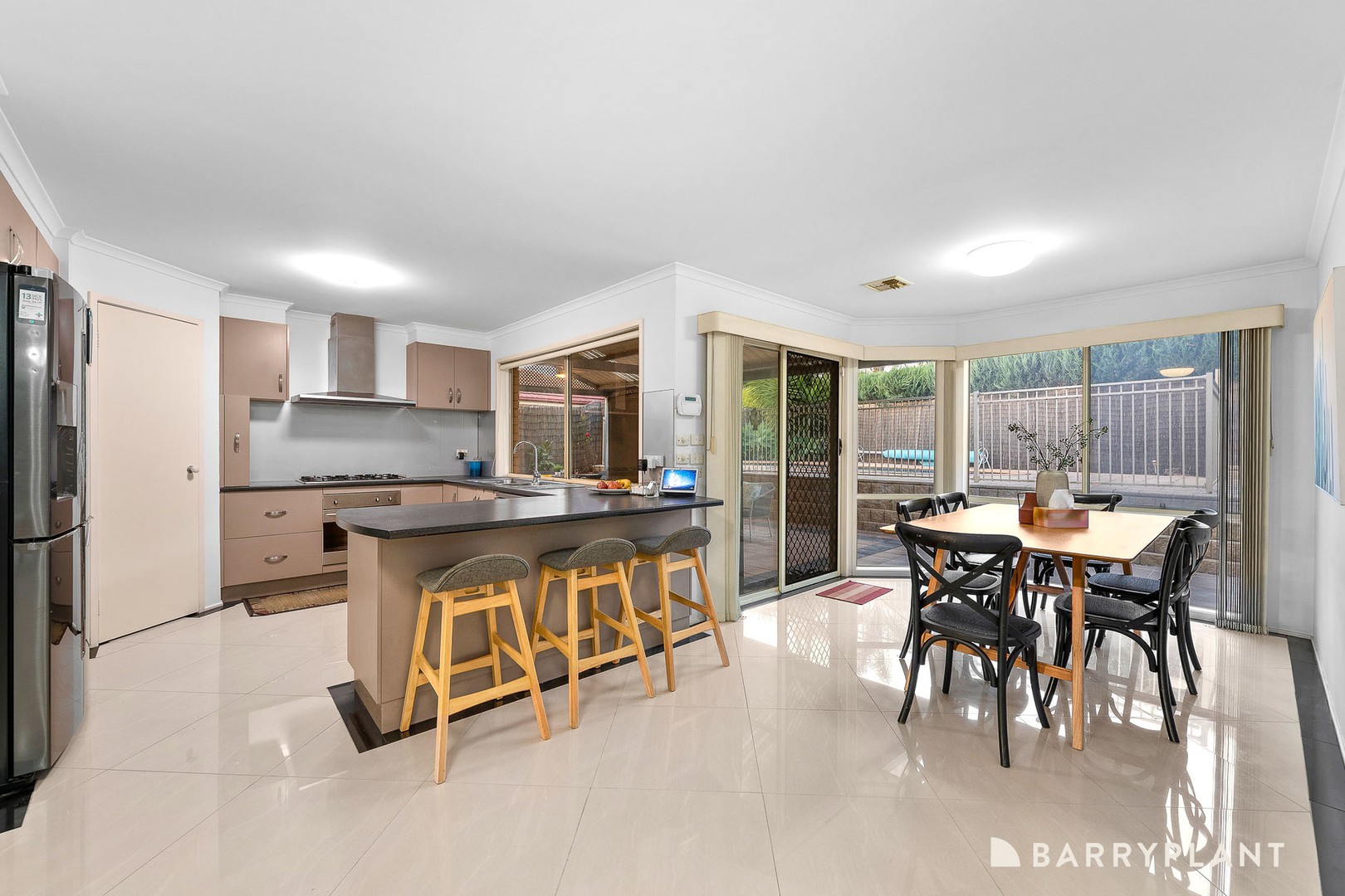 34 Streeton Way, Berwick, VIC 3806, Berwick - Thumbnail 6