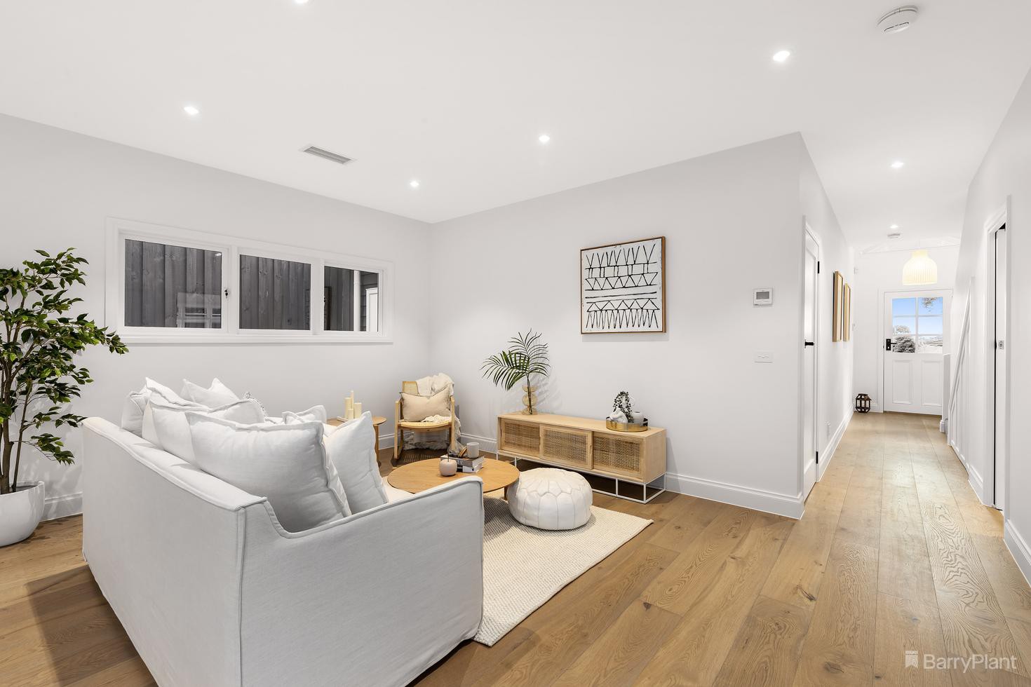 34 Sylvan Street, Montmorency, VIC 3094, Montmorency - Thumbnail 3