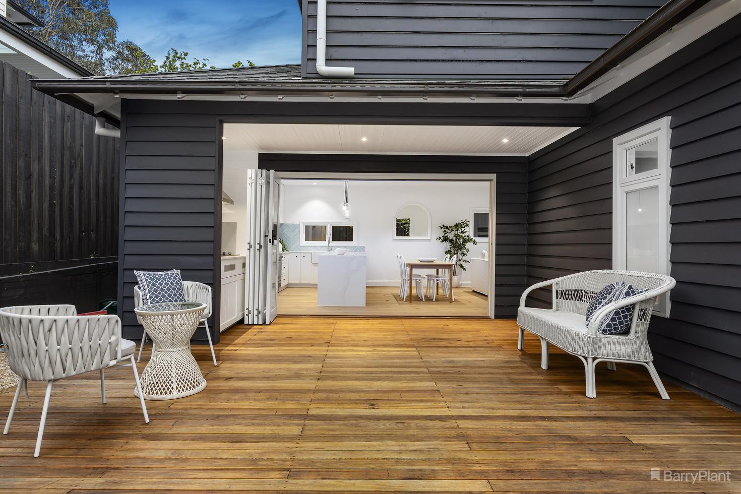34 Sylvan Street, Montmorency, VIC 3094, Montmorency - Thumbnail 7