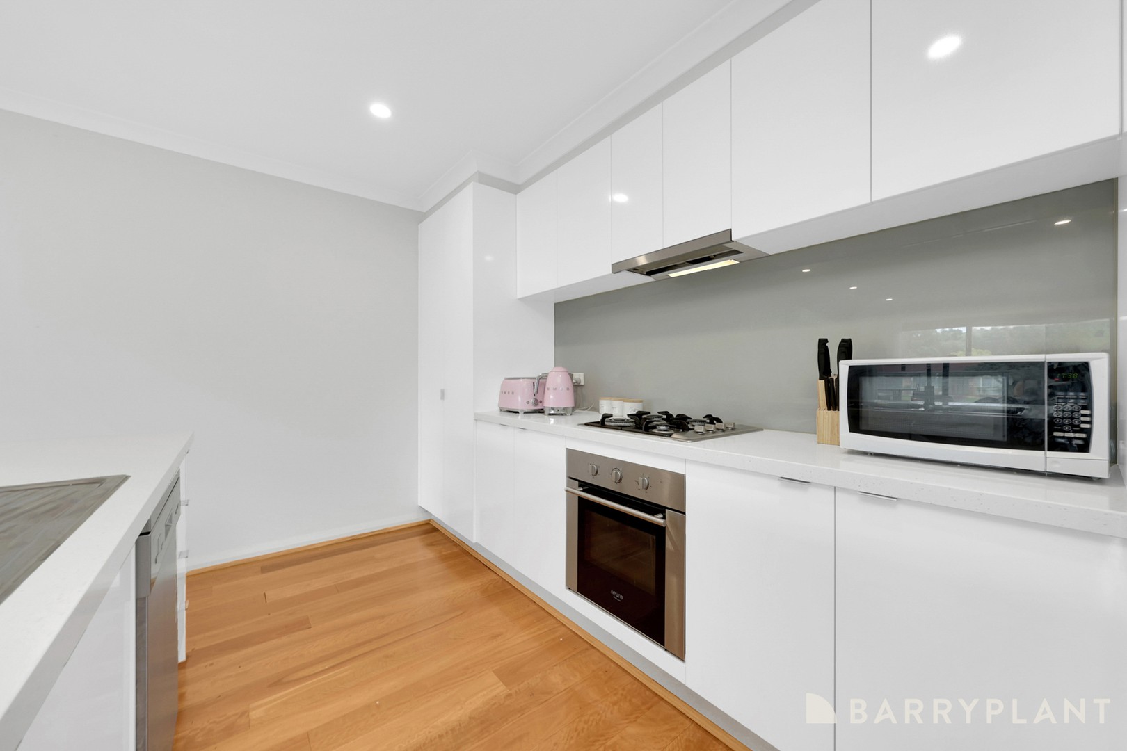 34 The Lakes Boulevard, South Morang, VIC 3752, South Morang - Thumbnail 5