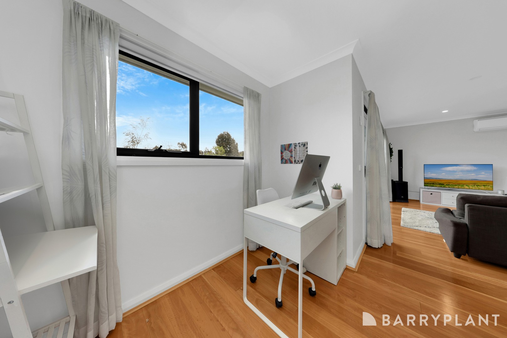 34 The Lakes Boulevard, South Morang, VIC 3752, South Morang - Thumbnail 6