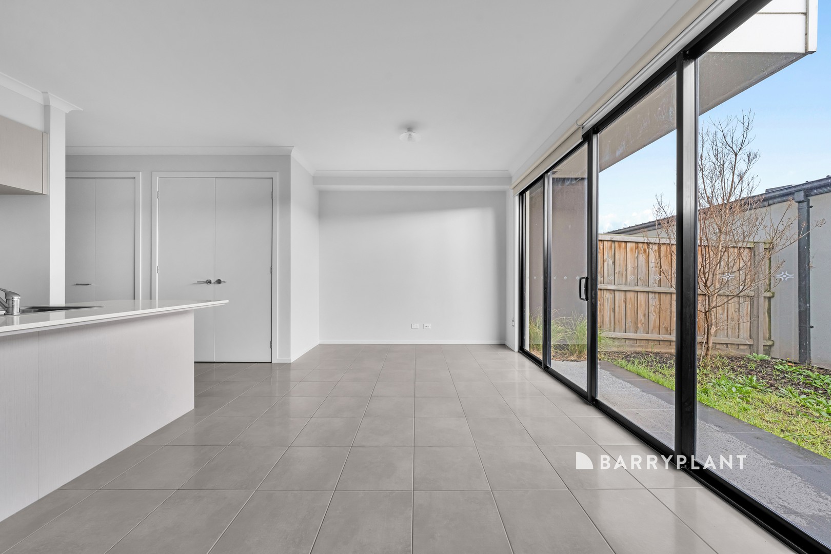 34 Titan Lodge Walk, Pakenham, VIC 3810, Pakenham - Thumbnail 2