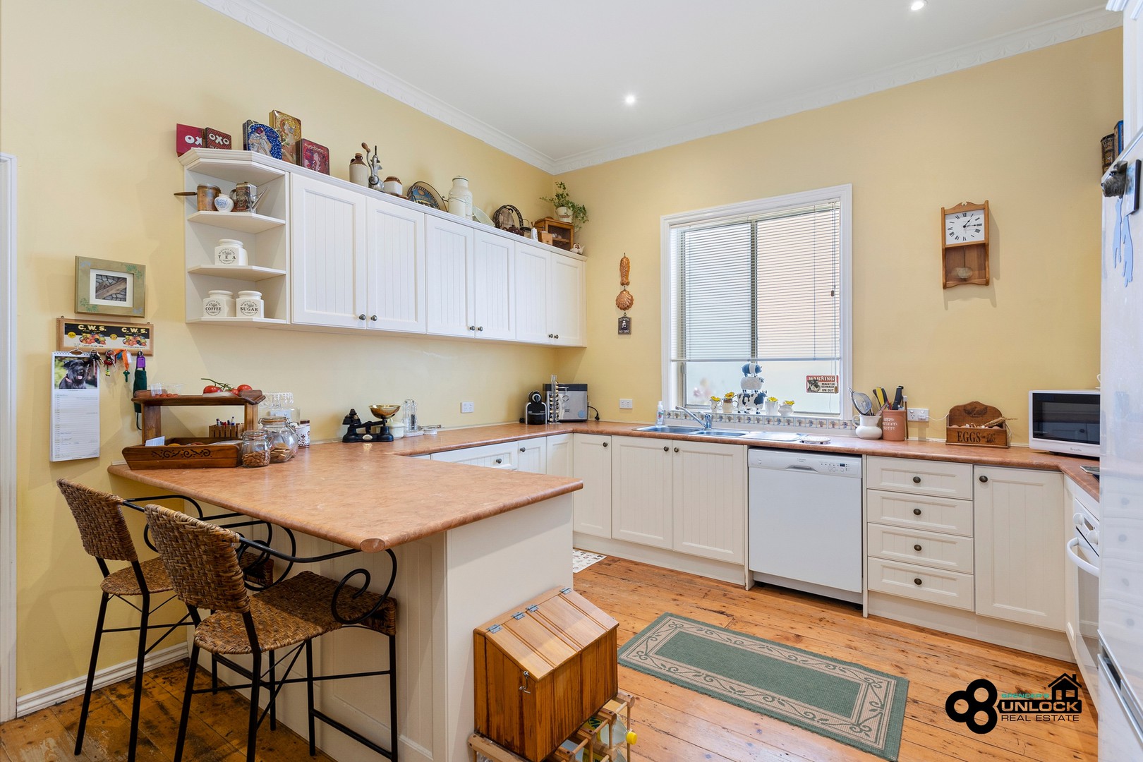 34 Victoria Road, Loch, VIC 3945, Loch - Thumbnail 2