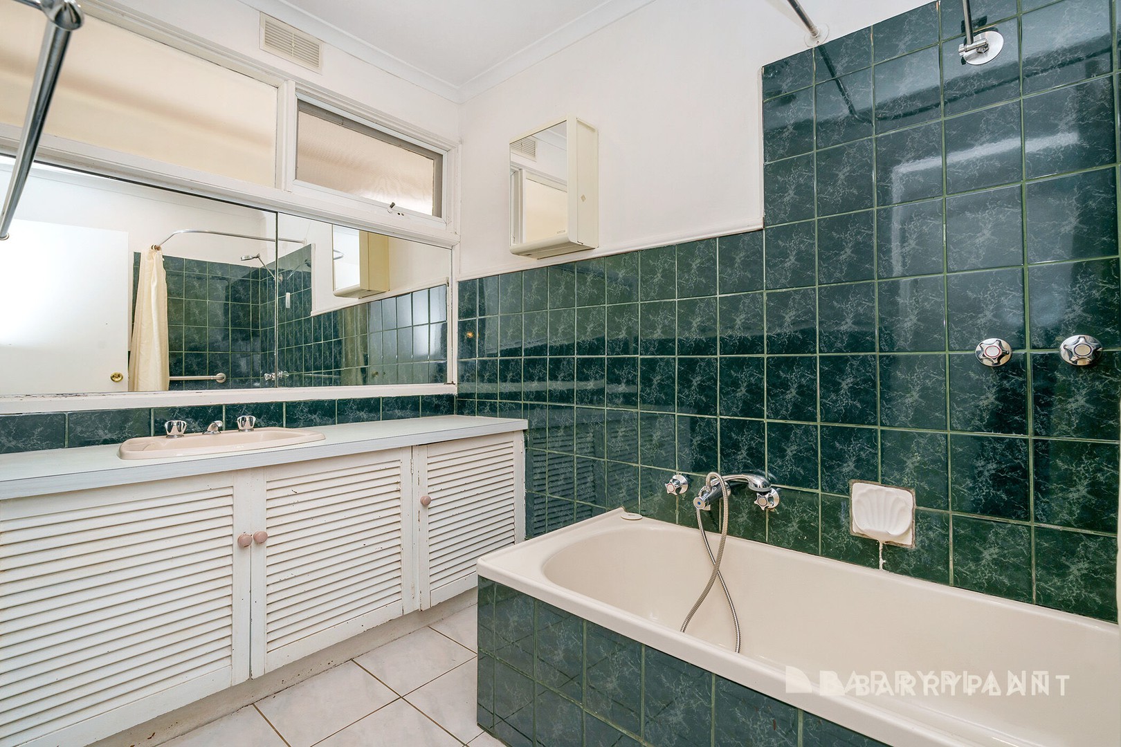 34 View Hill Road, Cockatoo, VIC 3781, Cockatoo - Thumbnail 5
