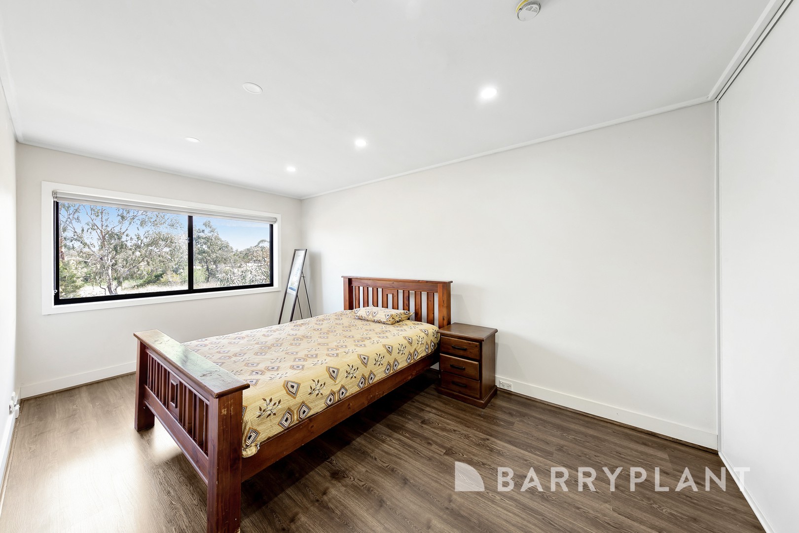 34 Village Avenue, Taylors Lakes, VIC 3038, Taylors Lakes - Thumbnail 7