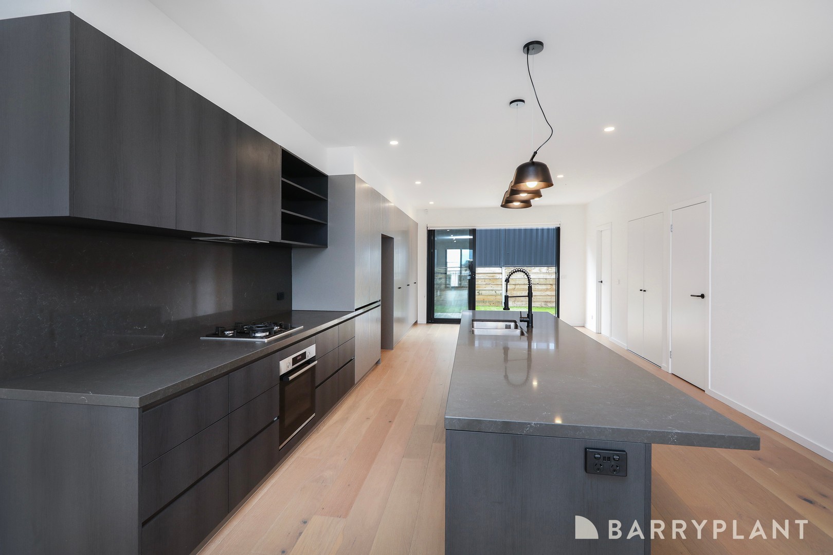 34 Wattlebird Court, Sunshine North, VIC 3020, Sunshine North - Thumbnail 5