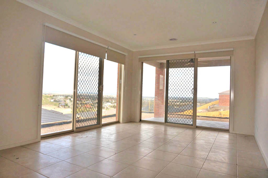 34 Wedmore CrescentSunbury, VIC 3429  - Leased, Sunbury - Thumbnail 4
