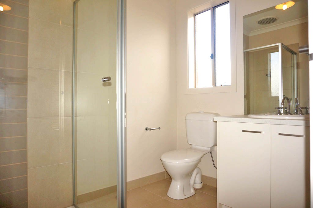 34 Wedmore CrescentSunbury, VIC 3429  - Leased, Sunbury - Thumbnail 6