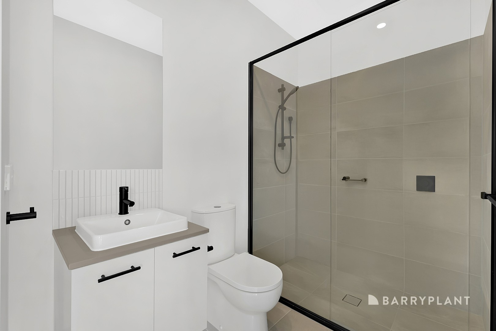 340 Mckimmies Road, Mill Park, VIC 3082, Mill Park - Thumbnail 6