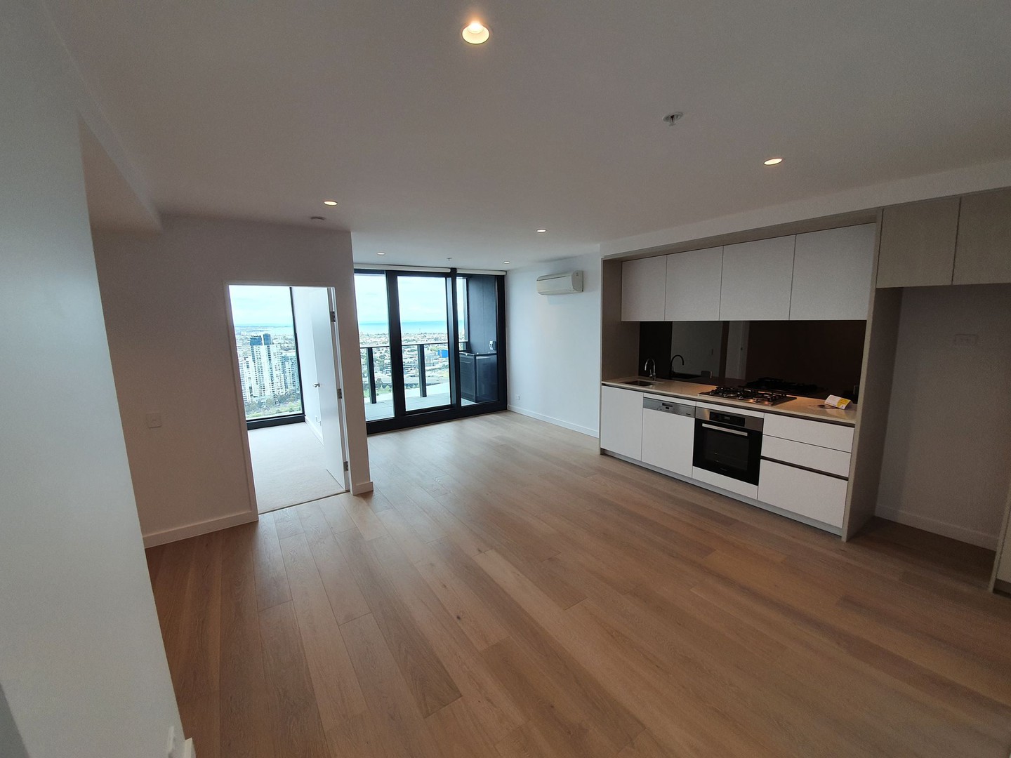 3407/628 Flinders Street, Docklands, VIC 3008, Docklands - Thumbnail 5