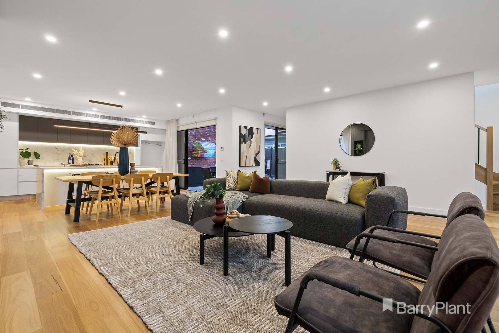 341 Sussex Street, Pascoe Vale, VIC 3044 - Thumbnail 2 - 20/11/2023