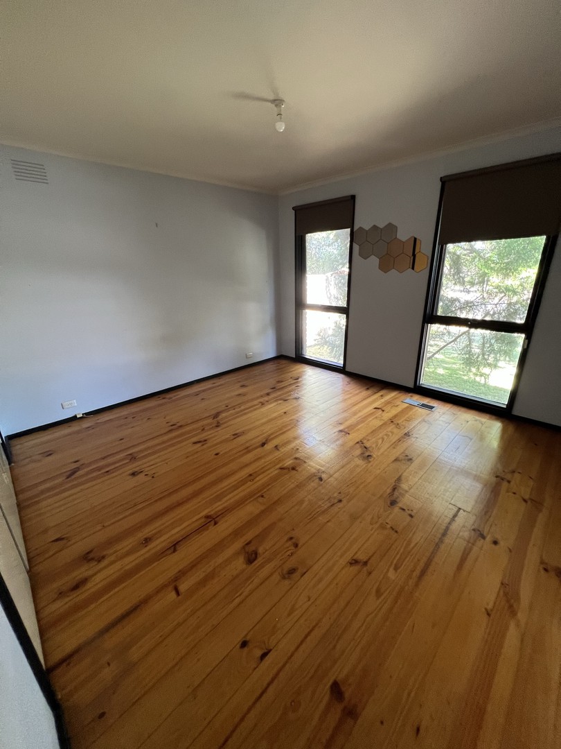 342 Elizabeth DriveSunbury, VIC 3429  - Leased, Sunbury - Thumbnail 7