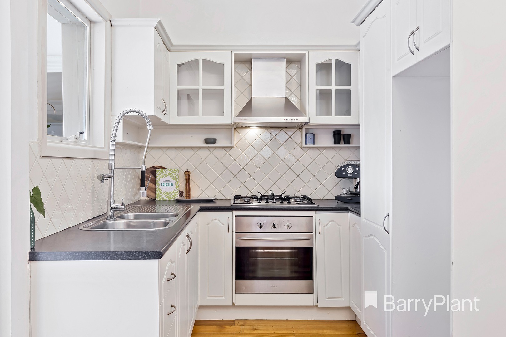 344 Victoria RoadThornbury, VIC 3071, Thornbury - Thumbnail 3