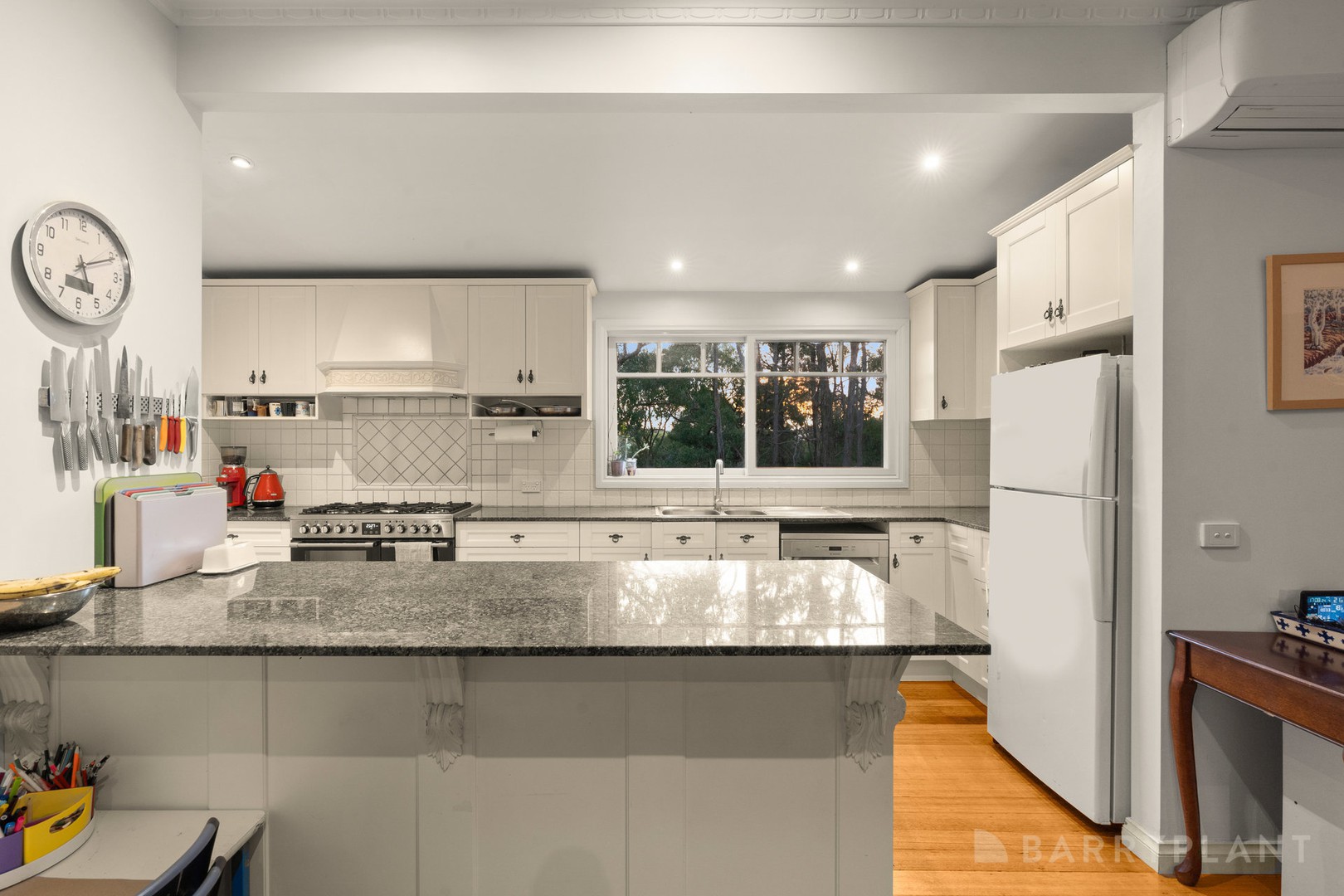 345 Evans Road, Cockatoo, VIC 3781, Cockatoo - Thumbnail 6