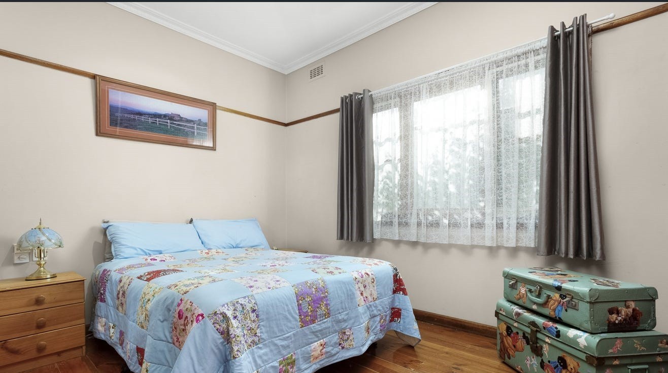 345 Sussex Street, Pascoe Vale, VIC 3044 - Thumbnail 2 - 09/11/2021