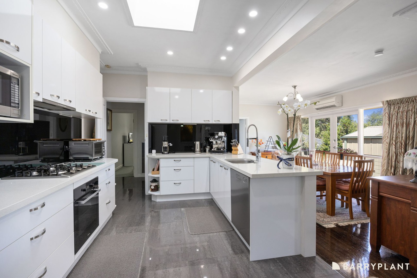 346 Mt Dandenong Road, Croydon, VIC 3136 - Thumbnail 2 - 16/10/2025