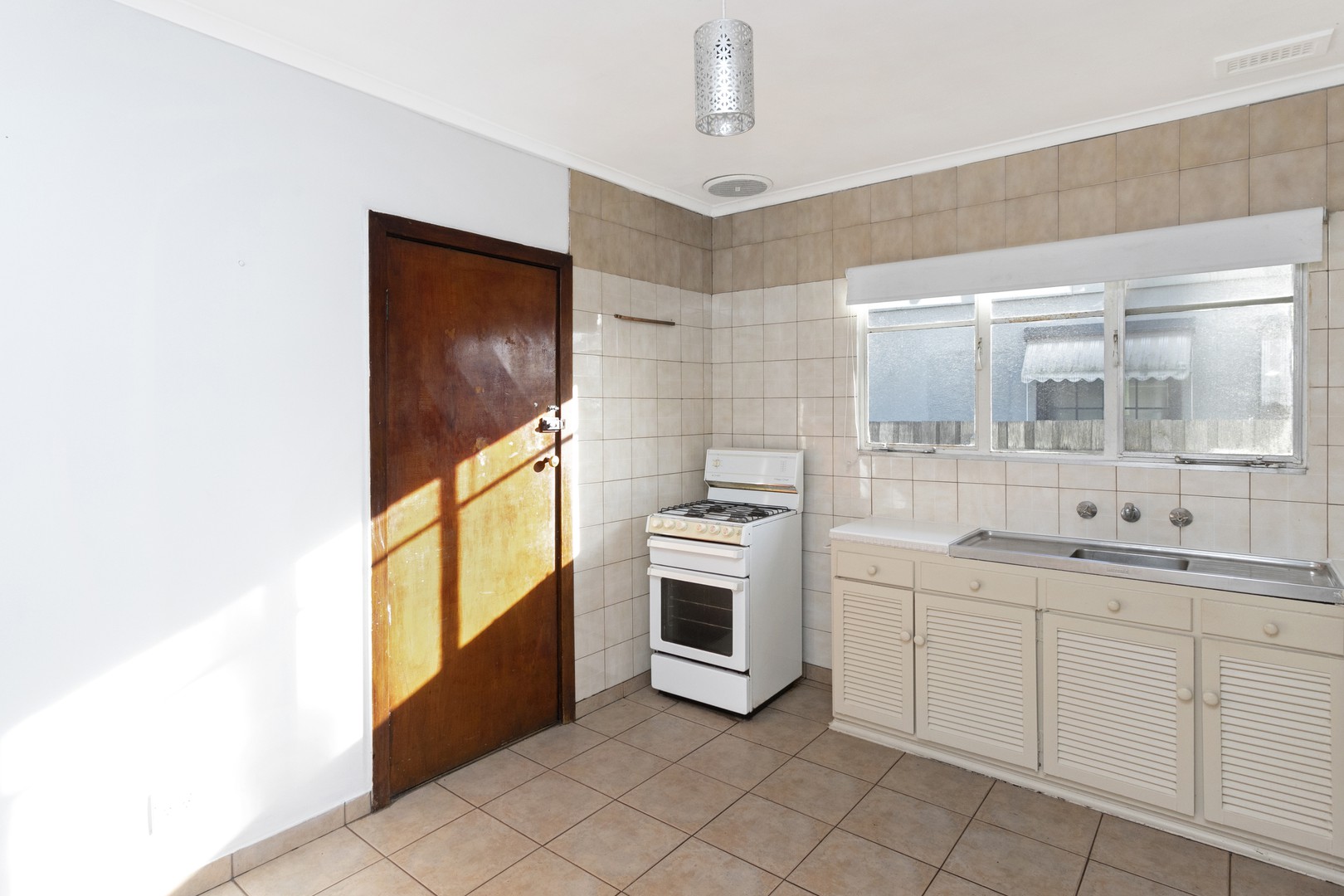 347 Camp Road, Broadmeadows, VIC 3047 - Thumbnail 1 - 22/11/2021