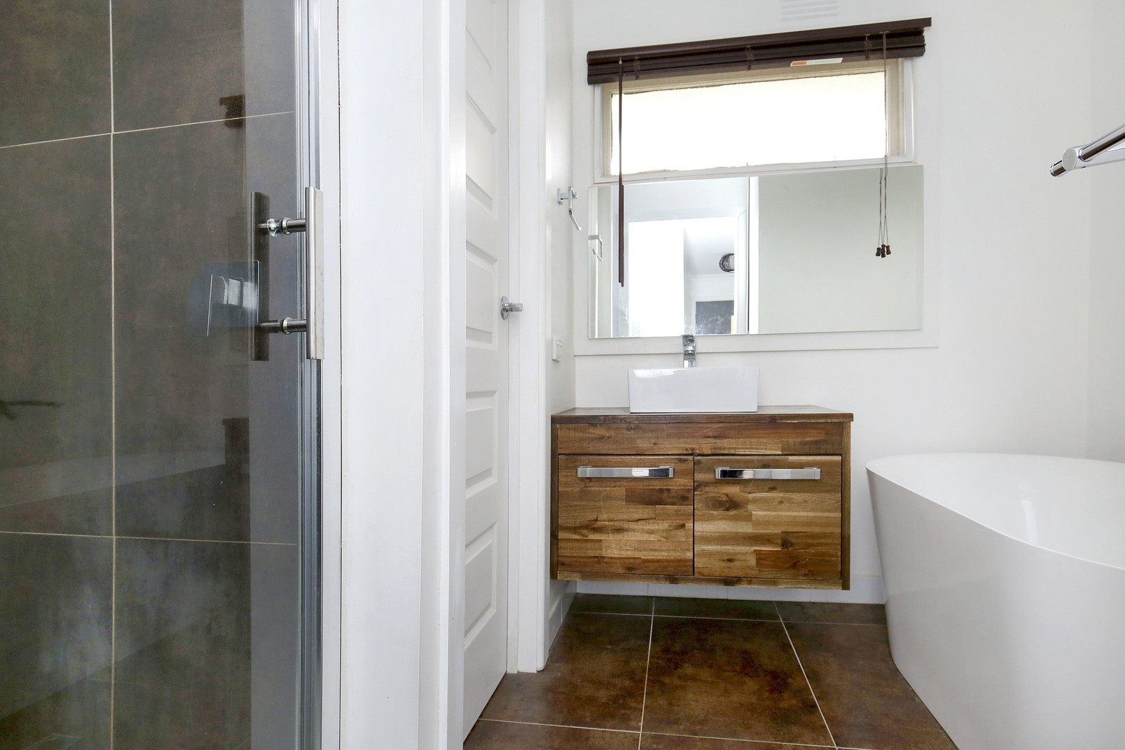 348 Grimshaw Street, Watsonia North, VIC 3087, Watsonia North - Thumbnail 6