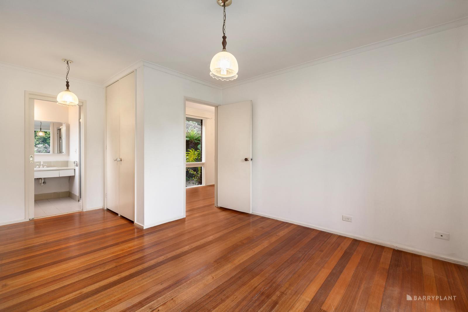 348 Yallambie Road, Yallambie, VIC 3085, Yallambie - Thumbnail 6