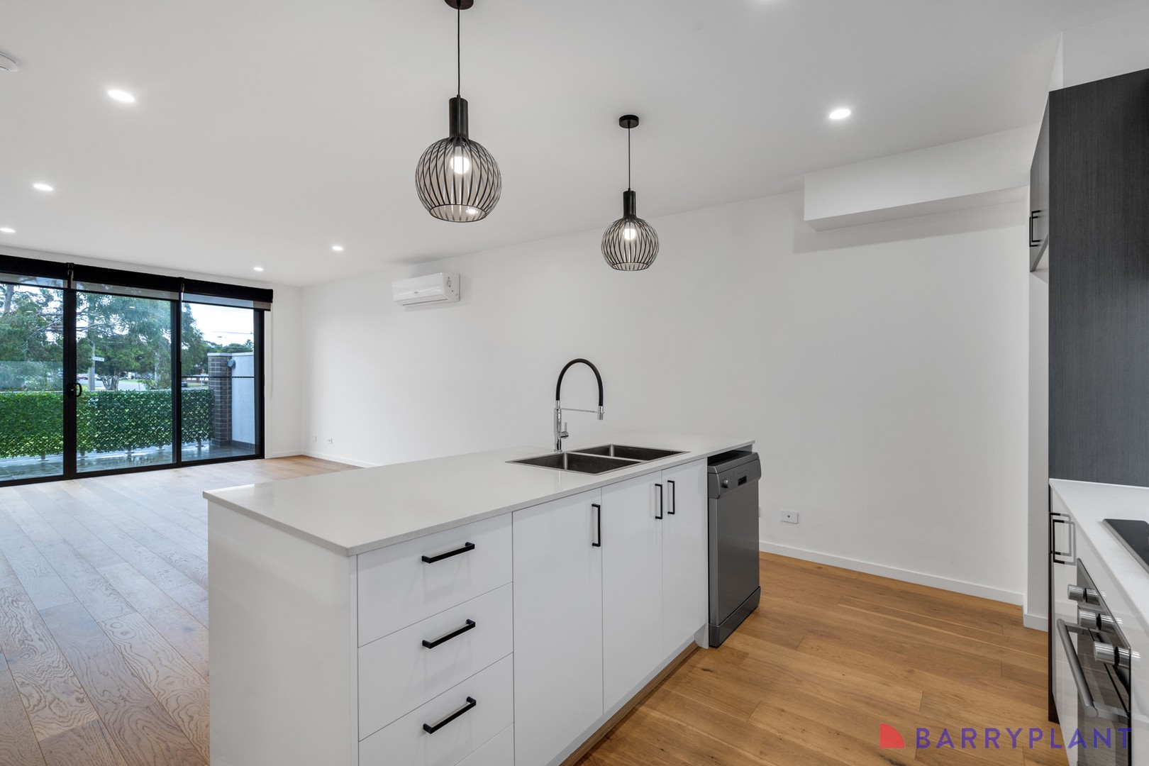 34A Davisson Street, Epping, VIC 3076, Epping - Thumbnail 6