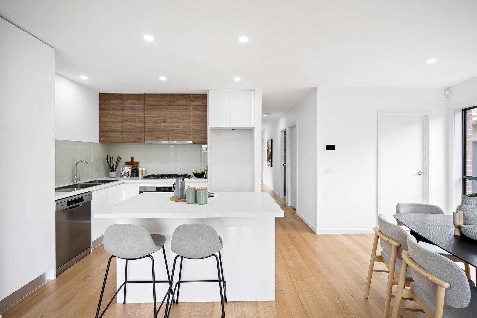 34a Henry Street, Keilor East, VIC 3033, Keilor East - Thumbnail 4