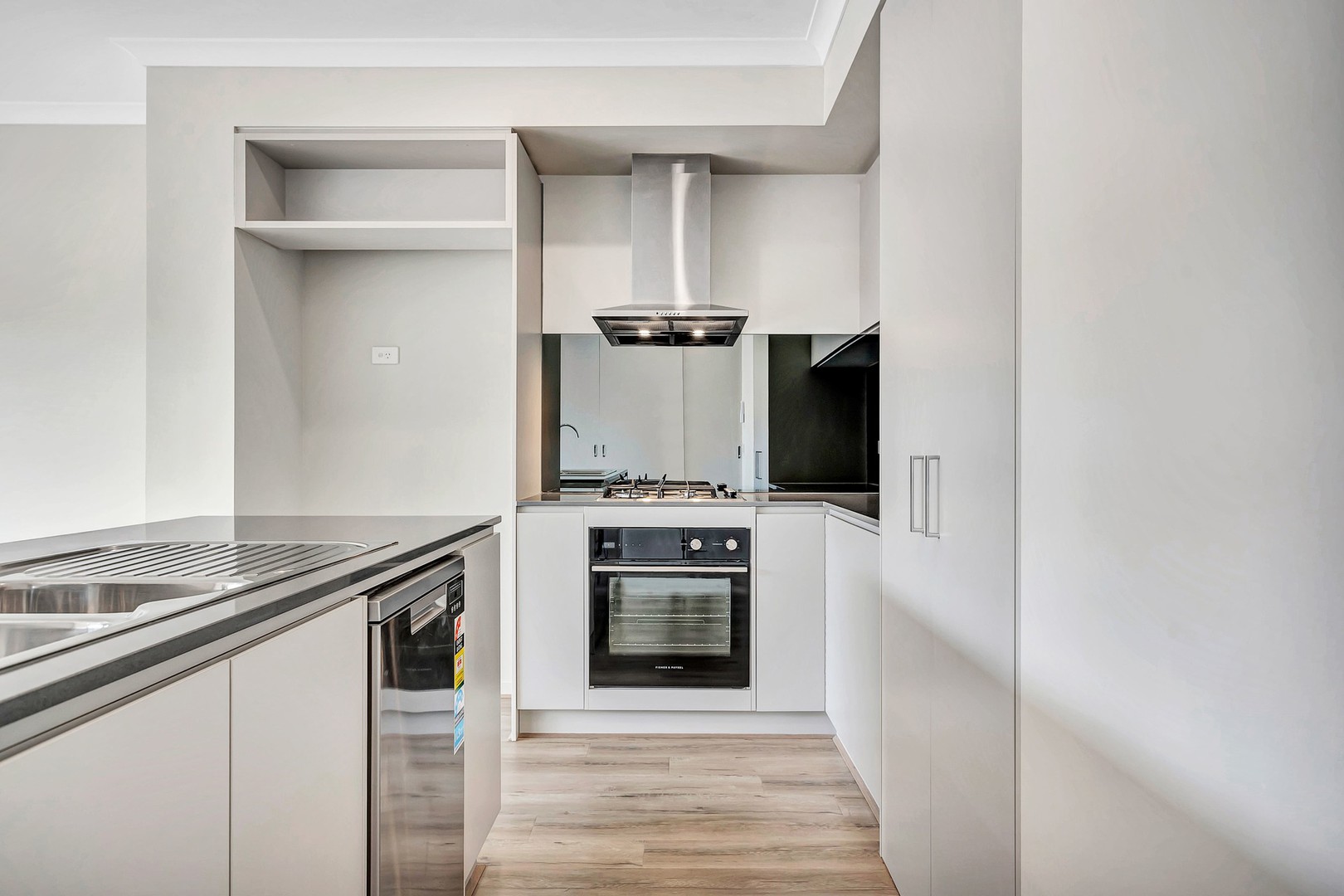 35 Adventure Avenue, Fraser Rise, VIC 3336, Fraser Rise - Thumbnail 5