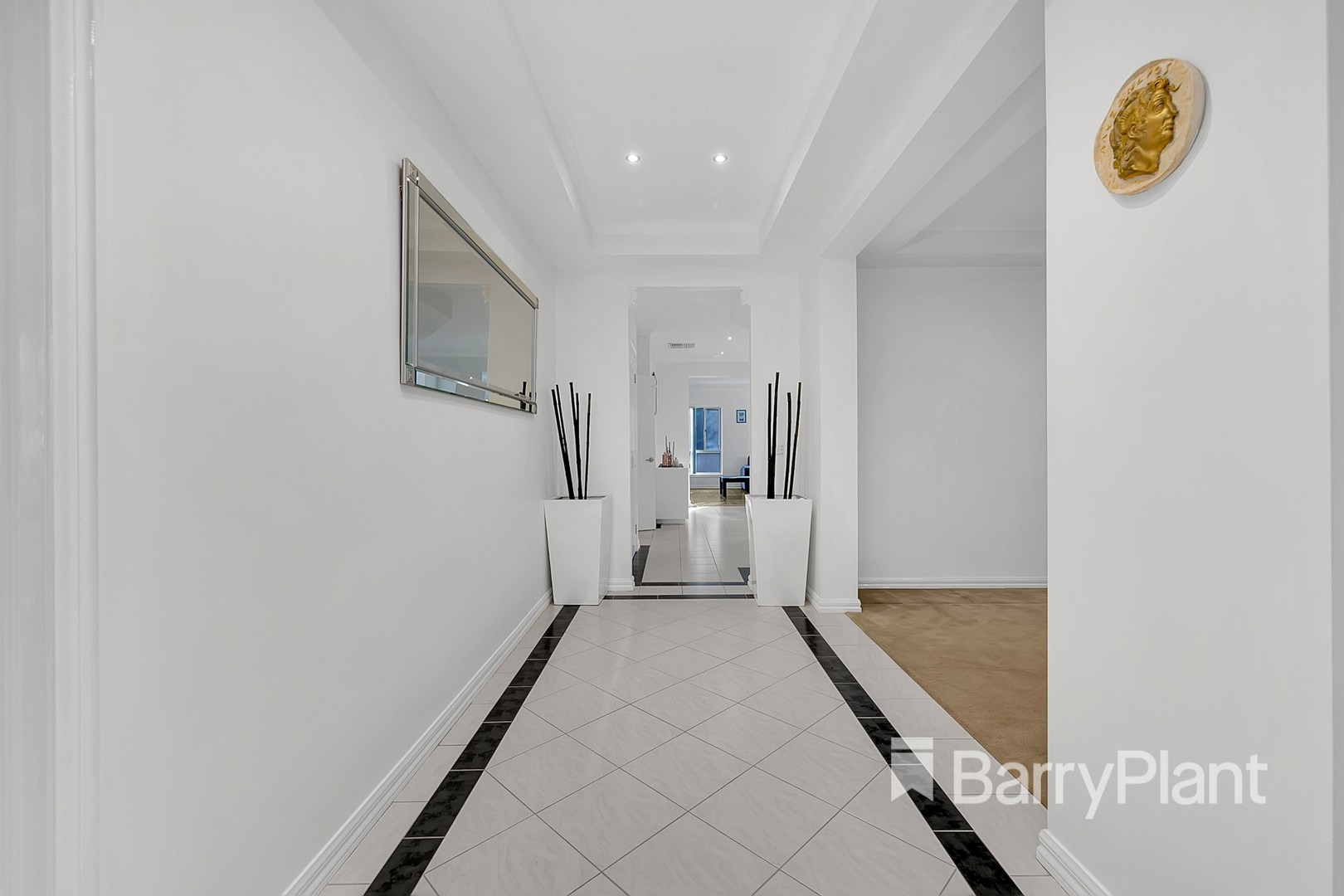 35 Alain Avenue, South Morang, VIC 3752, South Morang - Thumbnail 2