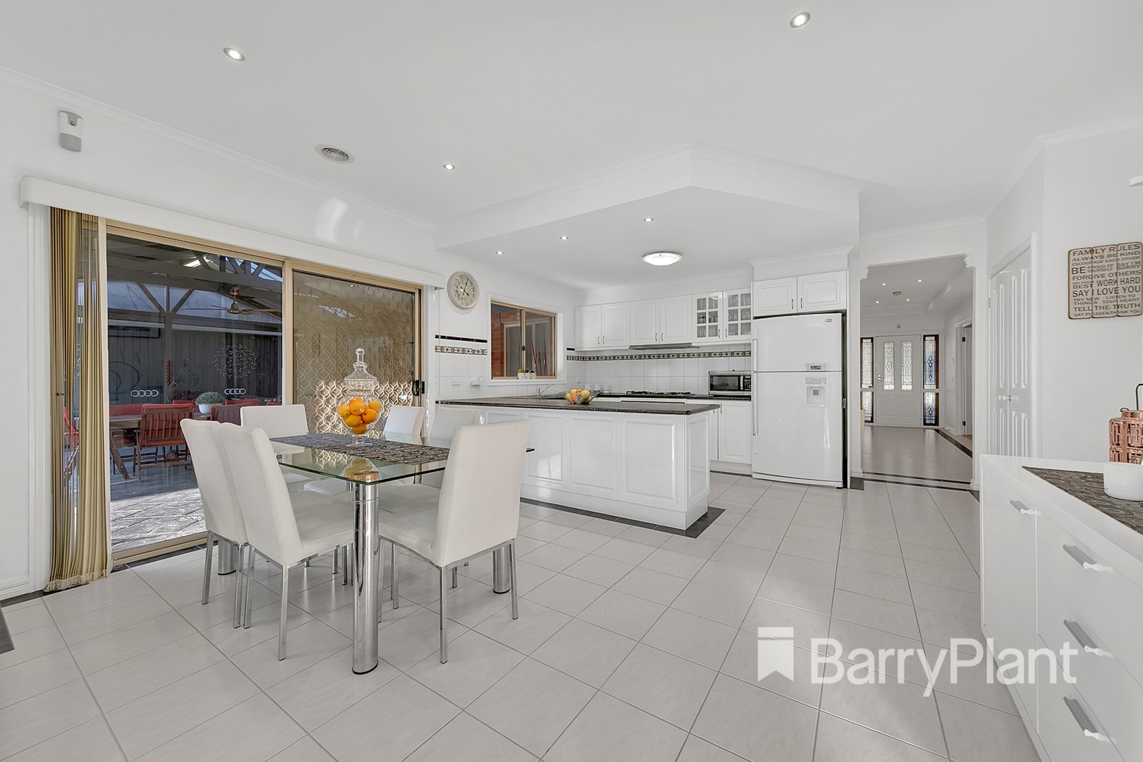 35 Alain Avenue, South Morang, VIC 3752, South Morang - Thumbnail 4