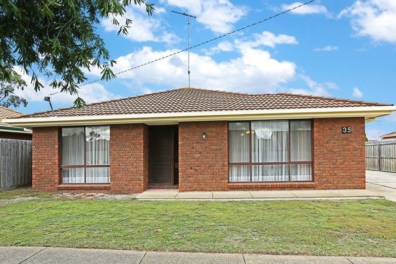 35 Aldershot Road, St Albans Park, VIC 3219 - Thumbnail 1 - 24/09/2024
